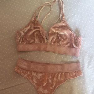 Pink Bra Set (Medium)